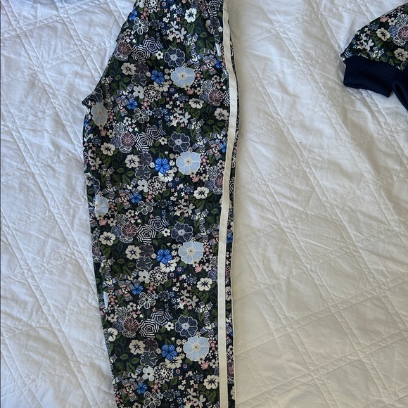 Adidas Floral Pattern Jacket - Picture 4 of 7